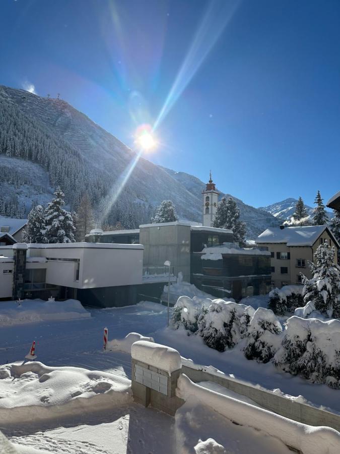 Mondholz Ferienwohnung Andermatt Zewnętrze zdjęcie